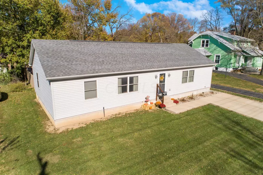 209 E Blagrove Street, Richwood, OH 43344