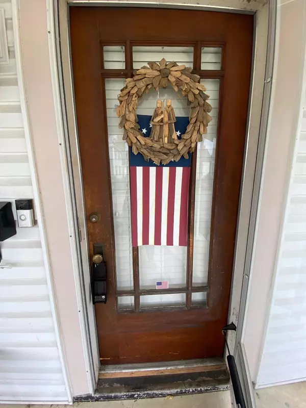 London, OH 43140,146 Washington Avenue