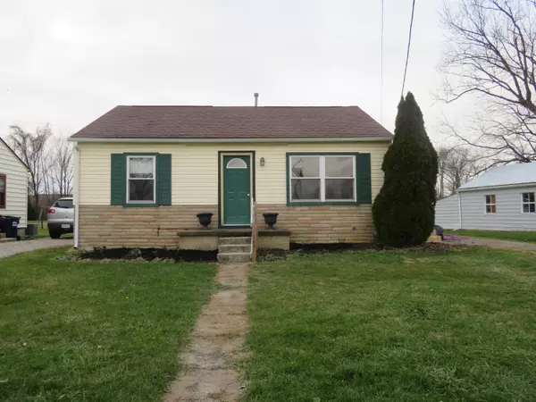 137 N High Street, Hebron, OH 43025