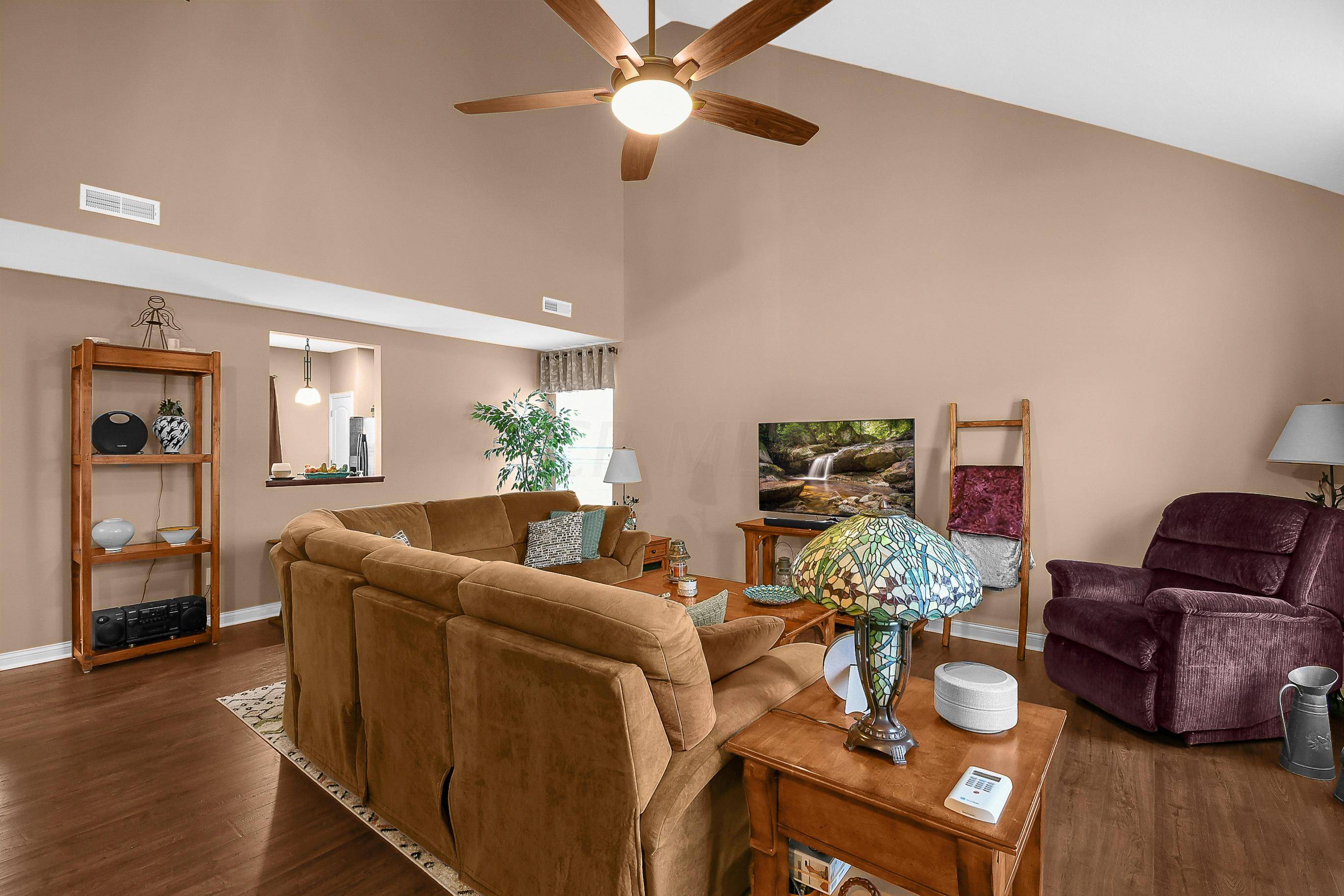 Canal Winchester, OH 43110,6798 John Drive