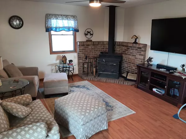 London, OH 43140,8378 Opossum Run Road