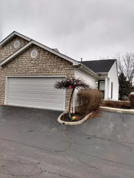 6740 Lagrange Drive #56E, Canal Winchester, OH 43110