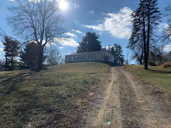 8131 State Route 37, New Lexington, OH 43764