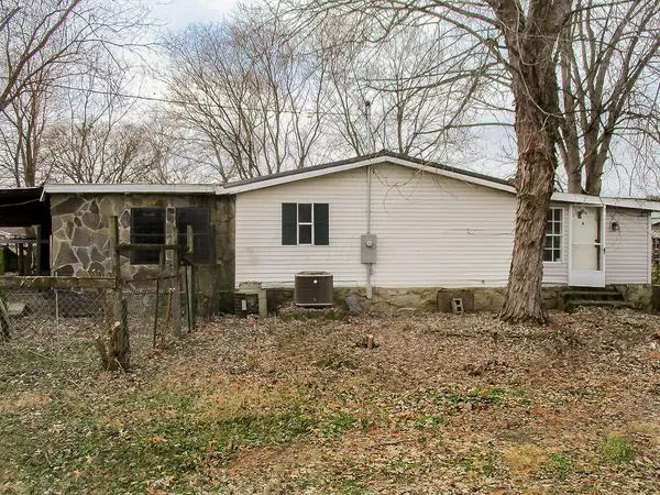 2460 Oak Alley, Syracuse, OH 45779