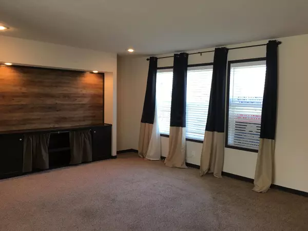 South Bloomfield, OH 43103,219 Briarwood Court