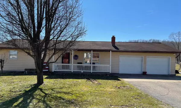 1715 South Street, Stockport, OH 43787