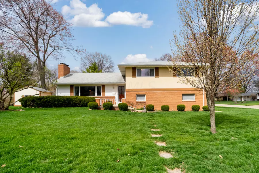 1340 Kirkley Road, Upper Arlington, OH 43221