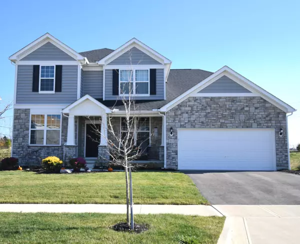 315 Winter Shadow Loop, Delaware, OH 43015