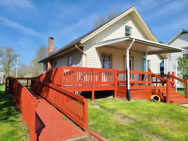 Crestline, OH 44827,420 S Seltzer Street