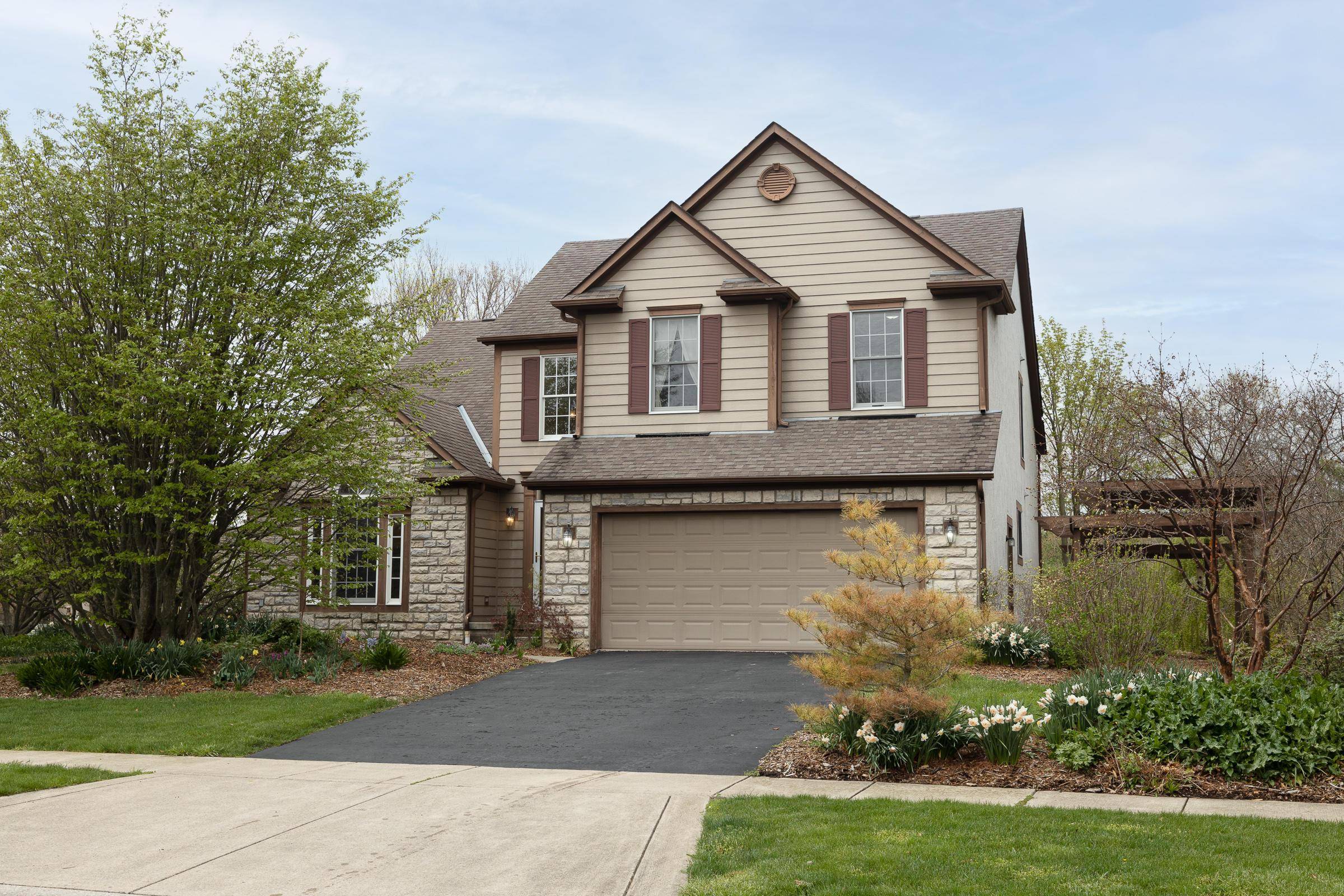 5707 Burnett Drive, Galena, OH 43021
