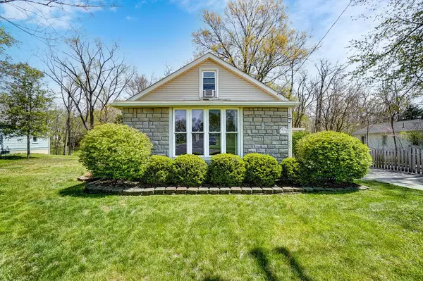 196 Lakeview Drive, Pickerington, OH 43147