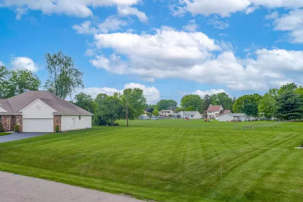 304 Gregory Drive, Newark, OH 43055