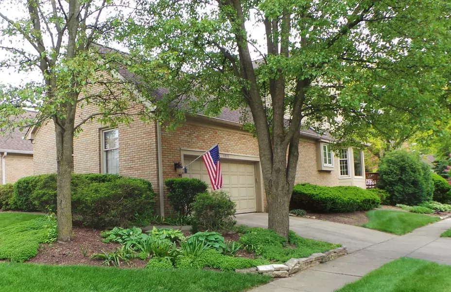 4876 Arlington Centre Boulevard, Upper Arlington, OH 43220