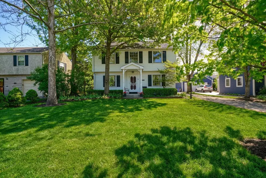 2558 Brandon Road, Upper Arlington, OH 43221