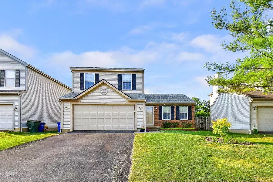 6790 Laburnum Drive, Canal Winchester, OH 43110