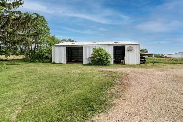 Zanesfield, OH 43360,7745 Township Road 29