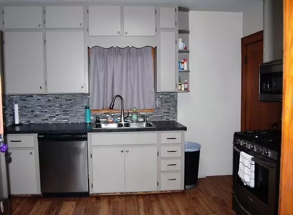 Mount Perry, OH 43760,12505 N Pike Road