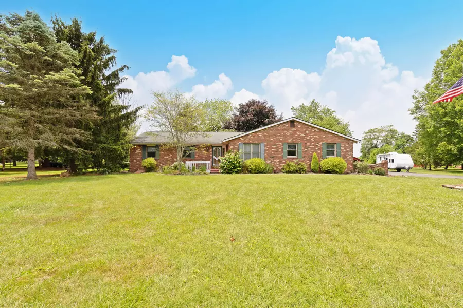 6323 Clover Valley Road, Johnstown, OH 43031