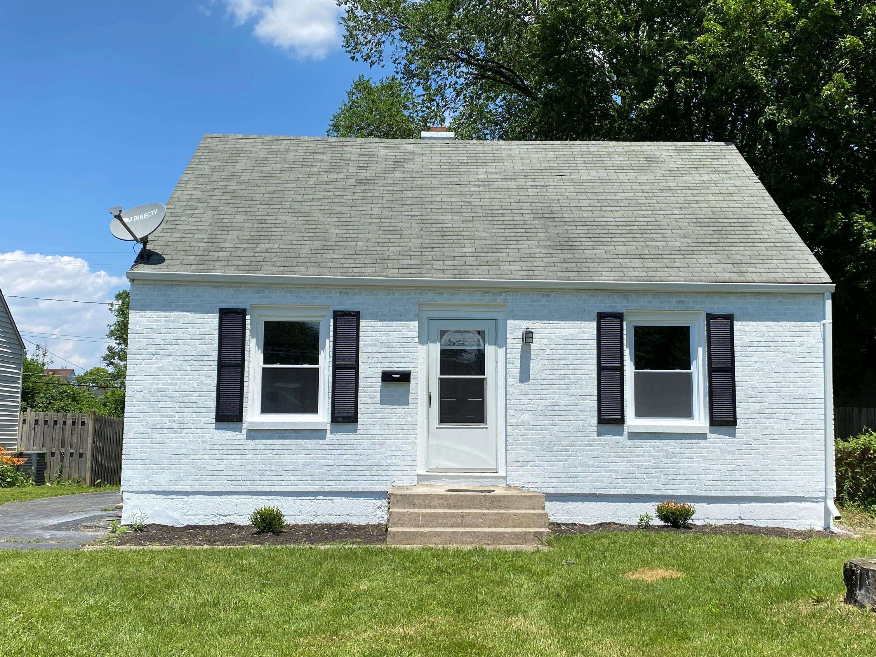 1790 E Dunedin Road, Columbus, OH 43224