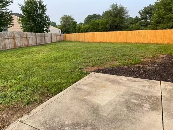 South Bloomfield, OH 43103,44 River Court