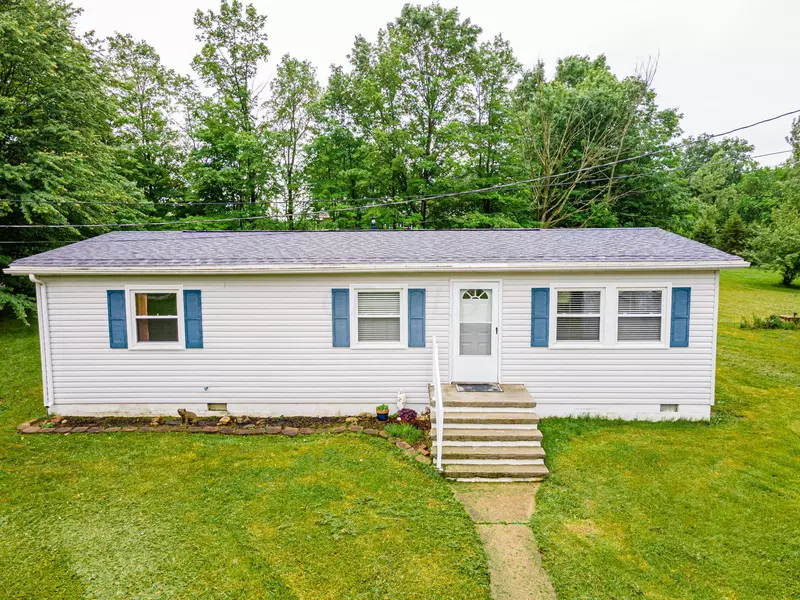 1122 Township road 208, Marengo, OH 43334