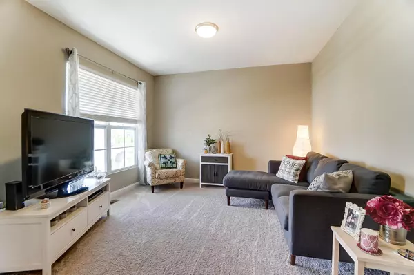 Plain City, OH 43064,608 Nighthawk Drive