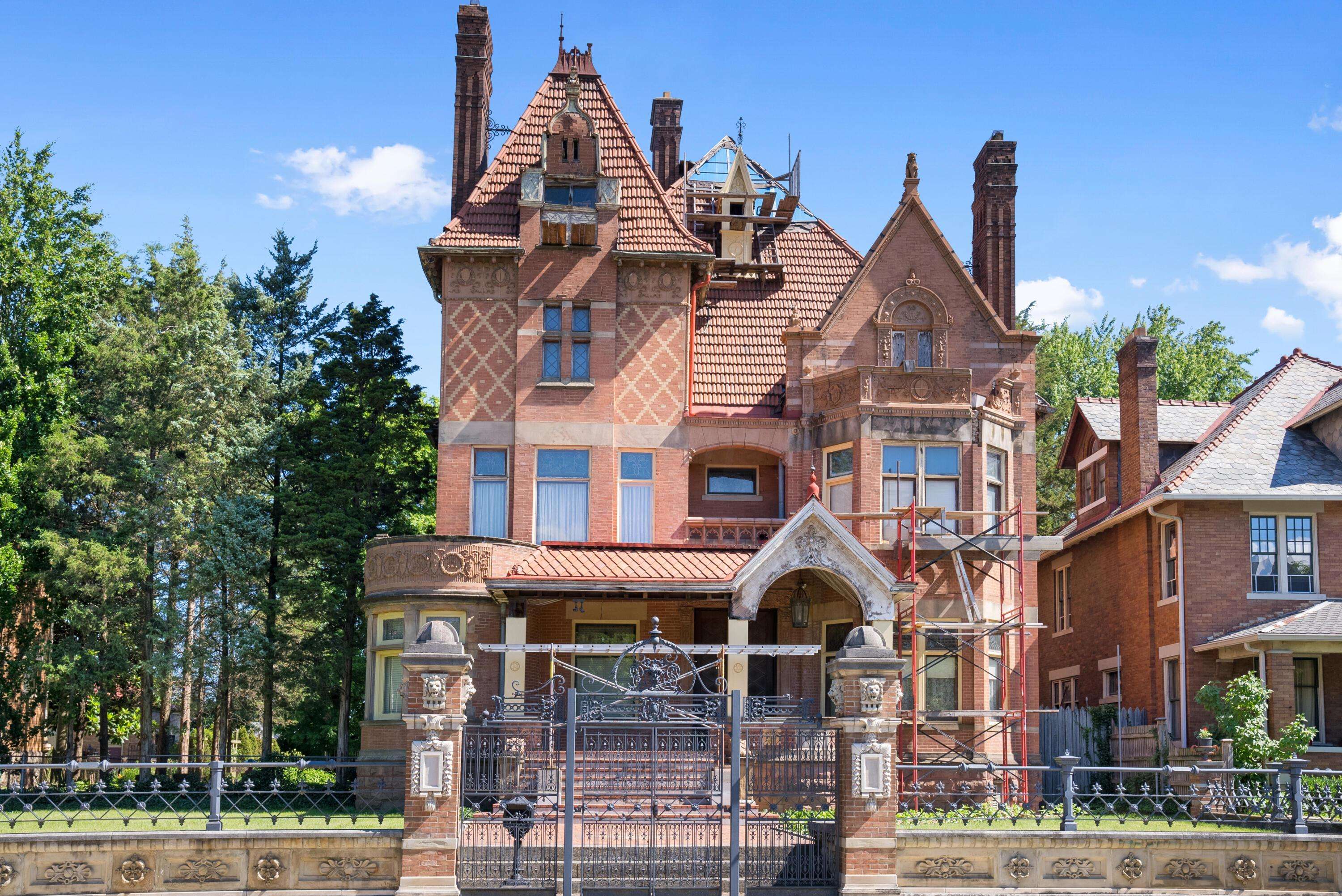1330 Bryden Road, Columbus, OH 43205