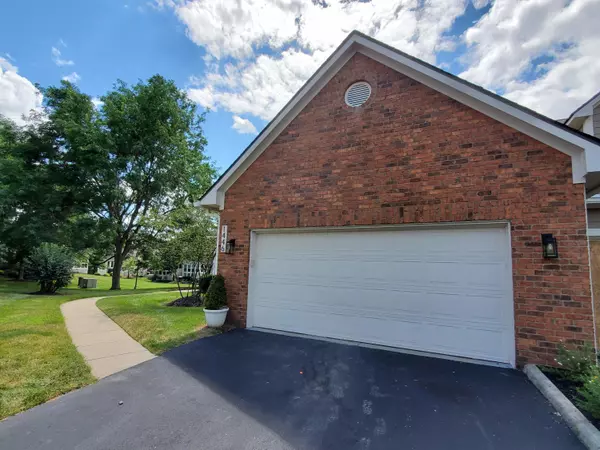 New Albany, OH 43054,1446 Sedgefield Drive