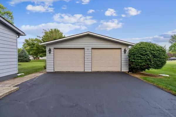 London, OH 43140,2075 Huron Drive