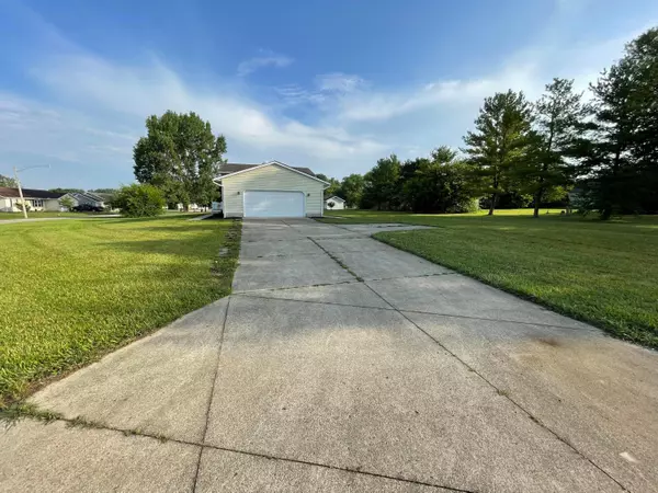 Williamsport, OH 43164,710 Deer Creek Road