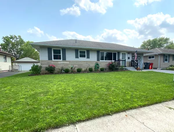 2797 Dennis Lane, Grove City, OH 43123