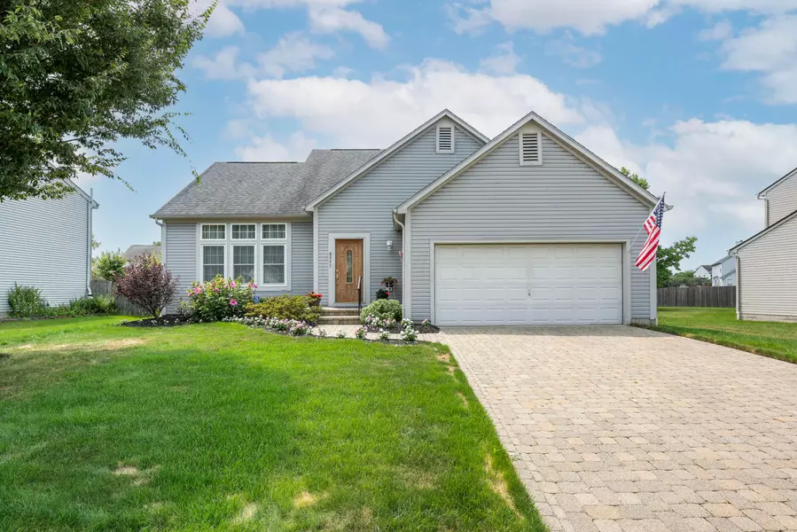 8975 Trinity Circle, Reynoldsburg, OH 43068