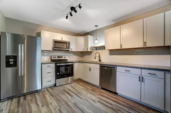 Columbus, OH 43207,783 Lock Avenue