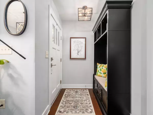 Columbus, OH 43215,284 E Gay Street #G35