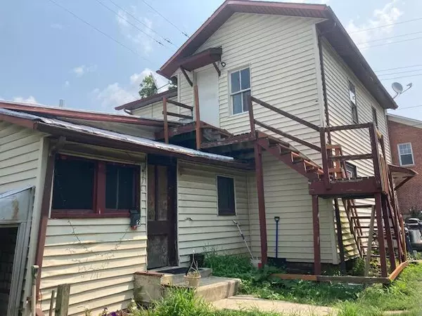 Mount Gilead, OH 43338,133 S Rich Street