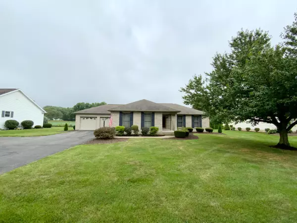 132 Columbus Road, Fredericktown, OH 43019