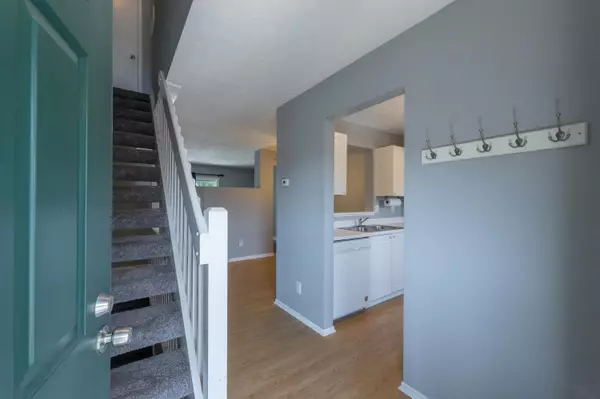 Columbus, OH 43230,4055 Meadowick Drive #88C