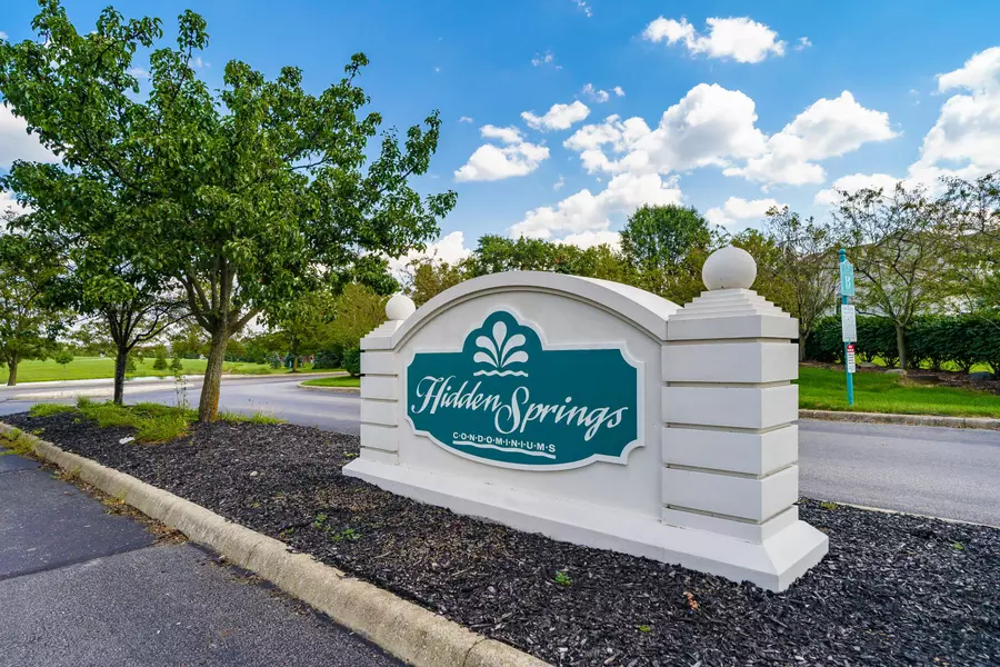 679 Spring Valley Drive, Lewis Center, OH 43035