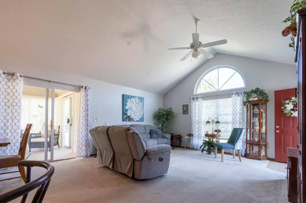 Columbus, OH 43230,5591 Columbard Way #23-559