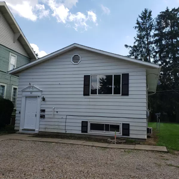 87 Fairfield Avenue, Newark, OH 43055