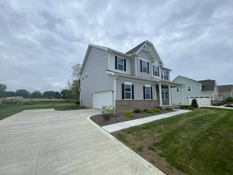 4058 Topsail Drive, Lewis Center, OH 43035