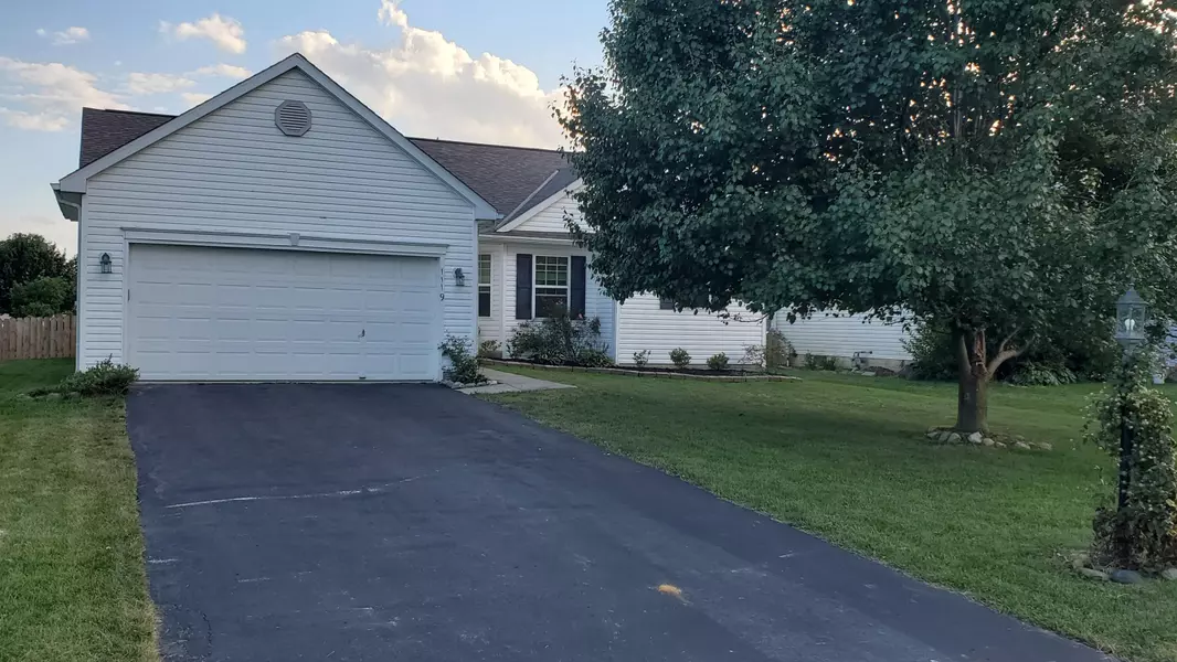 1119 Taylor Glen Boulevard, Pataskala, OH 43062