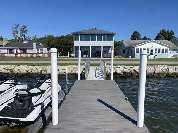 3863 N Bank Road, Millersport, OH 43046