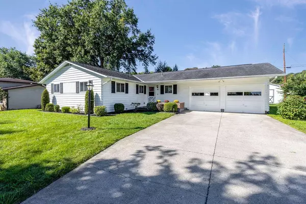 807 Country Club Drive,  Newark,  OH 43055