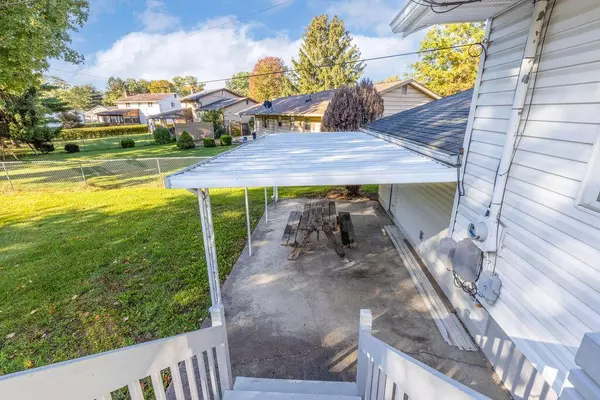 Columbus, OH 43232,5891 Riverton Road