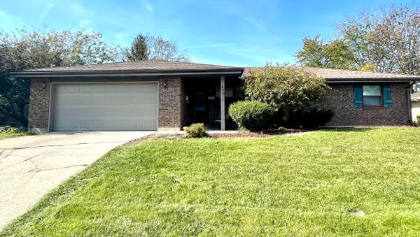 430 Edgebrook Avenue, Brookville, OH 45309