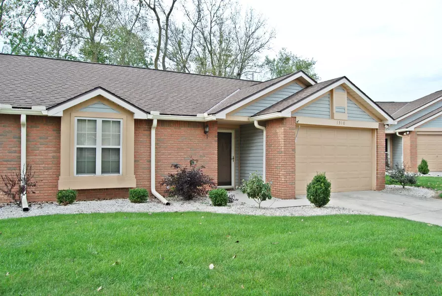 1510 Cross Pointe Circle, Bellefontaine, OH 43311