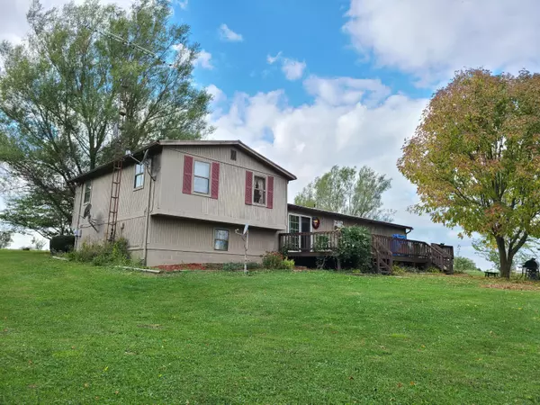 Mansfield, OH 44904,8395 Township Road 56