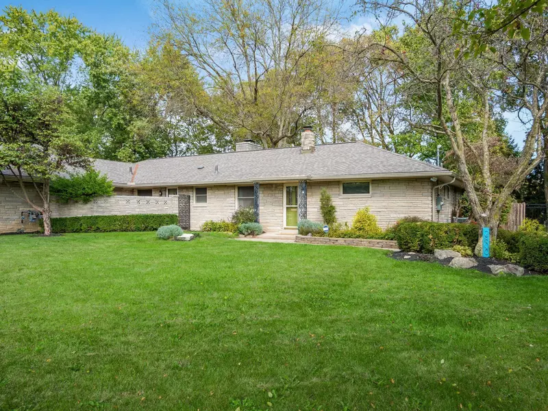 2800 Elginfield Road, Upper Arlington, OH 43220