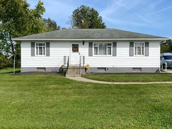 126 N 8th Street, Hebron, OH 43025